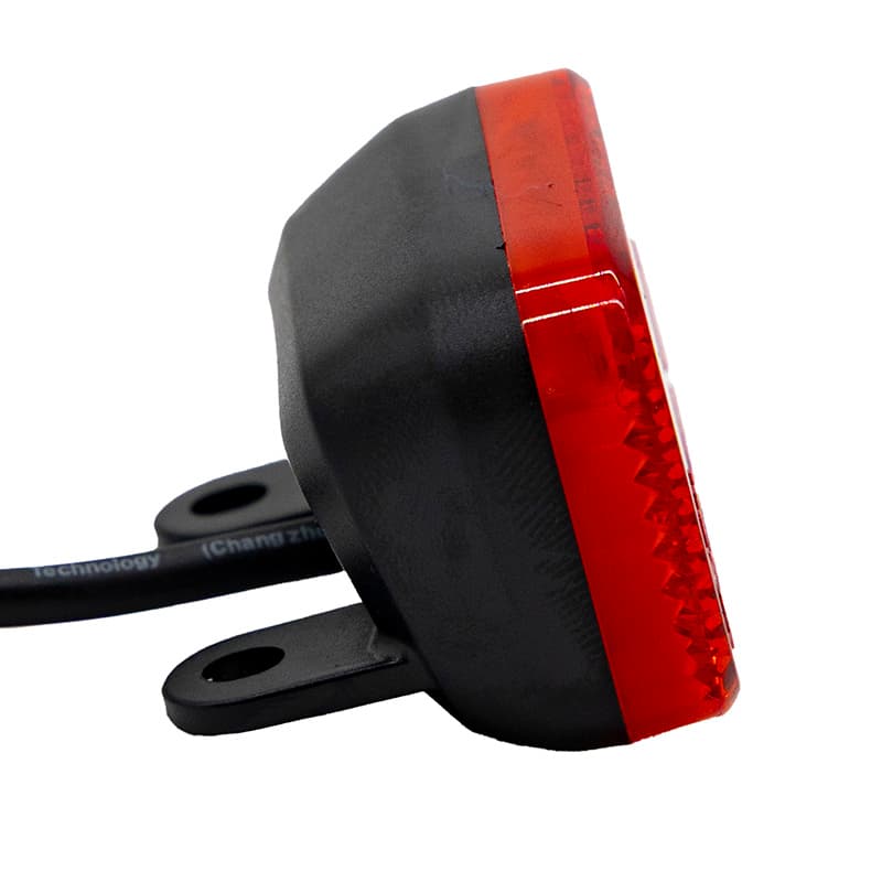 Lampa tylna Niu KQi100 — zdjęcie 2