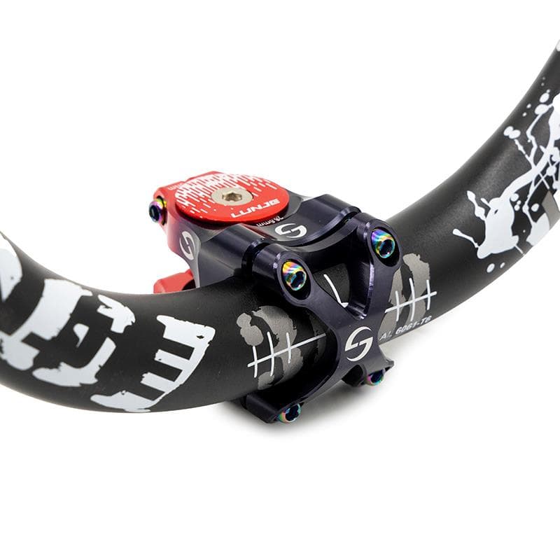 Wspornik kierownicy do kierownic 31,8mm EWPM-002 – czarno-czerwony — zdjęcie 4