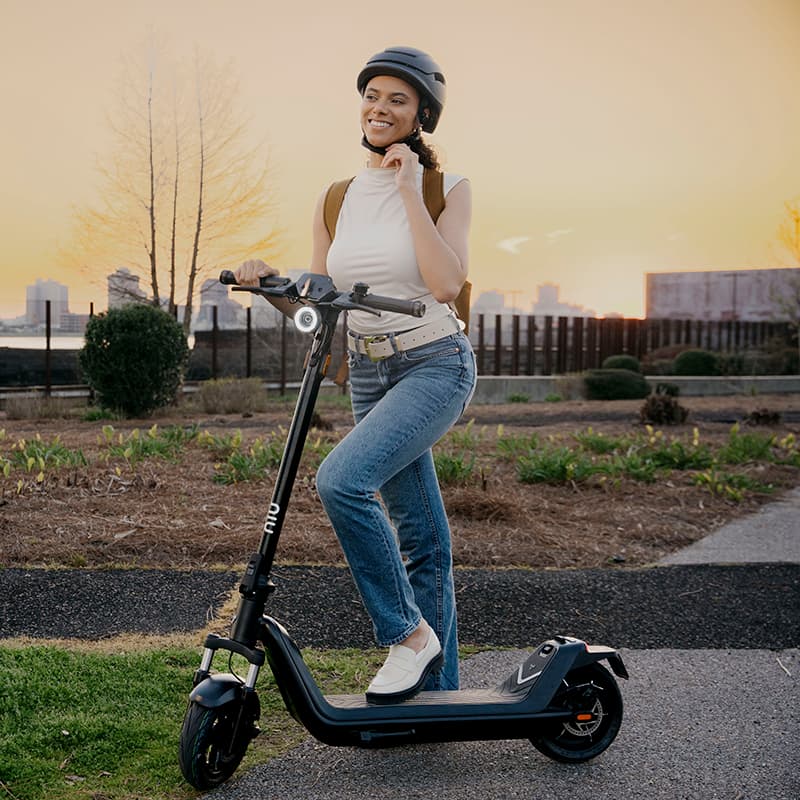 Hulajnoga NIU KQi 300P ES-BK — zdjęcie 6